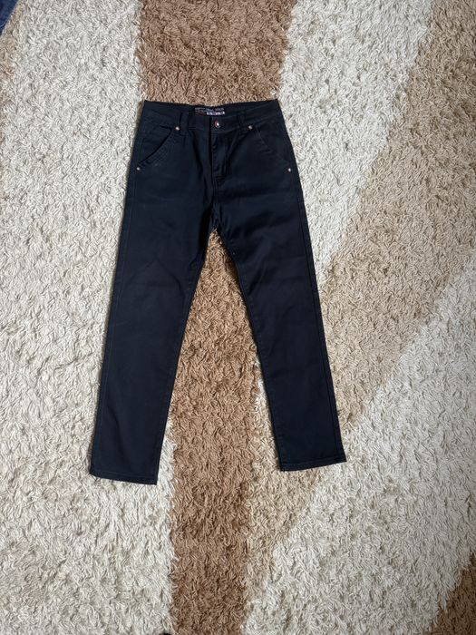 Продам джинсы на мальчика