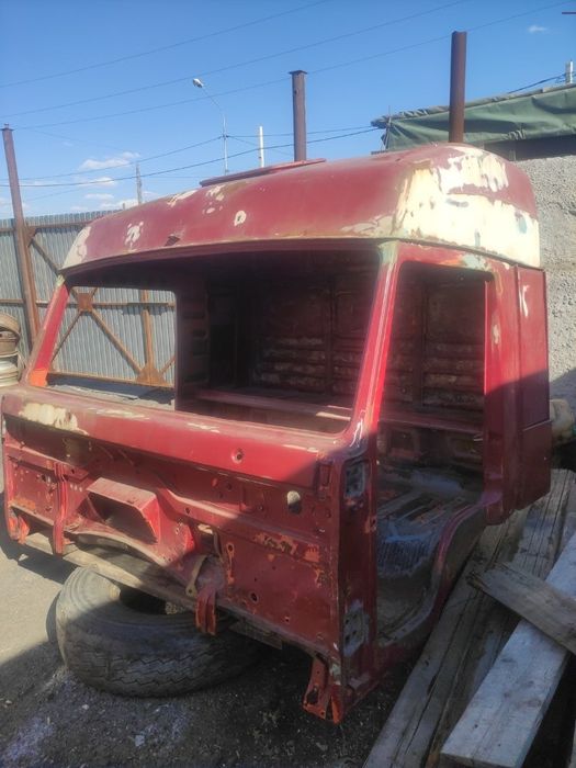 Продам кабину КамАЗ , макси крыша