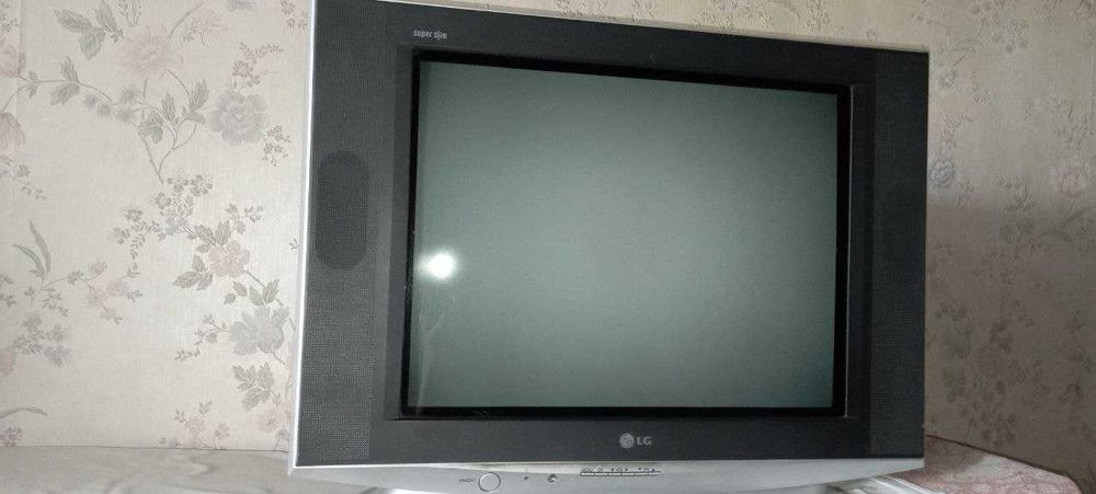Продается телевизор
