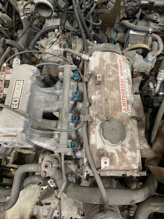 Двигатель Митсубиси Лансер объем 1.5 12 клапанов