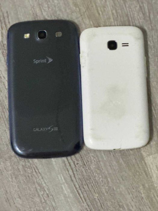 Samsung S3 Mini va Samsung Duos (2 ta telefon, zapchast/ta’mir)
