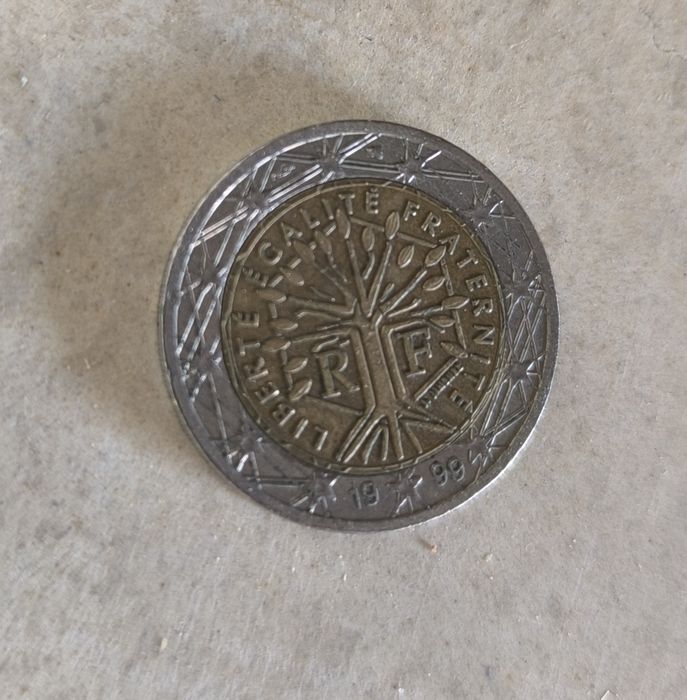 Монета 2 евро 1999 г