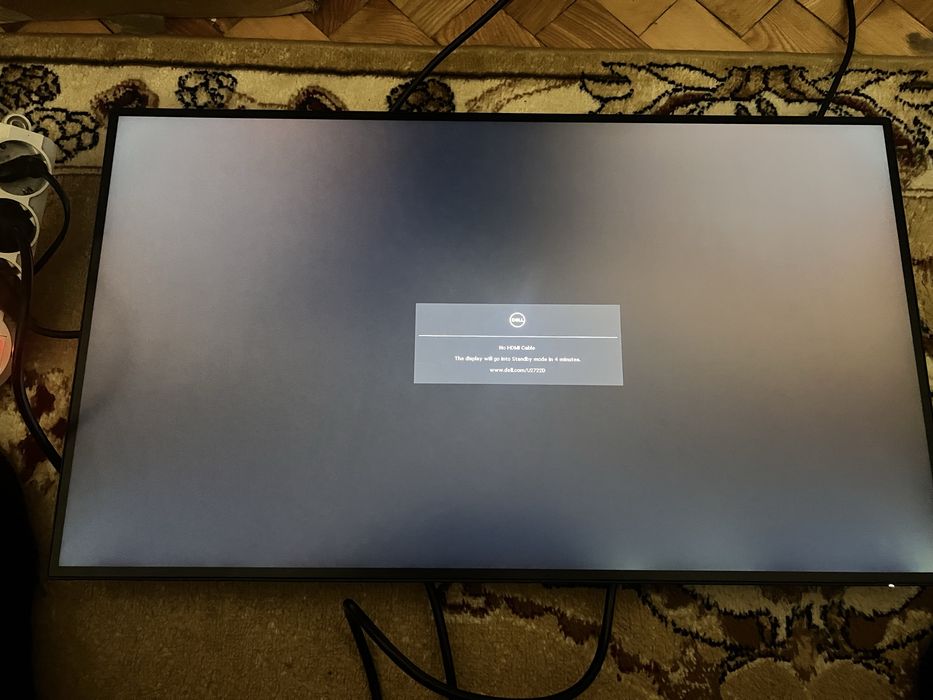 Monitor / minitoare defecte pe 27, 9 bucati hp si dell