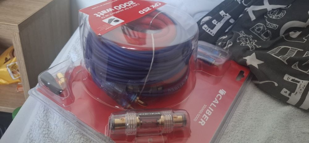 Set cabluri pentru amplificator