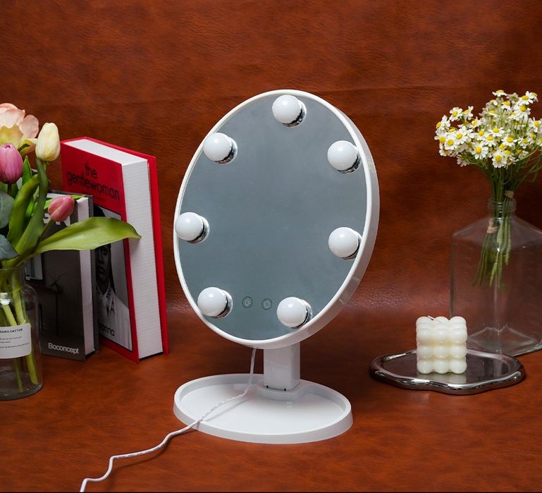 Косметическое зеркало с подсветкой гримерное