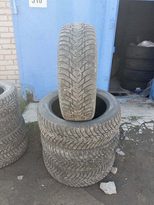 Зимние шипованные шины