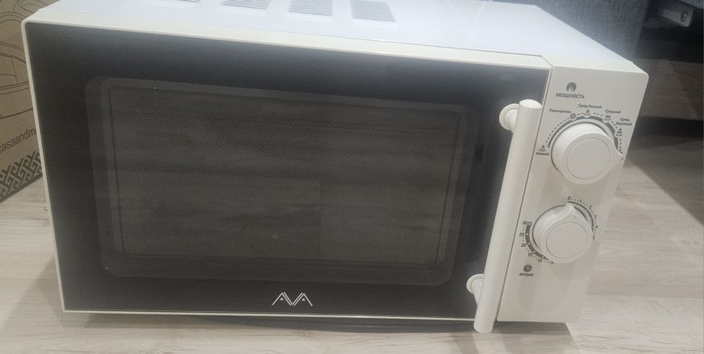 Микроволновка Ava