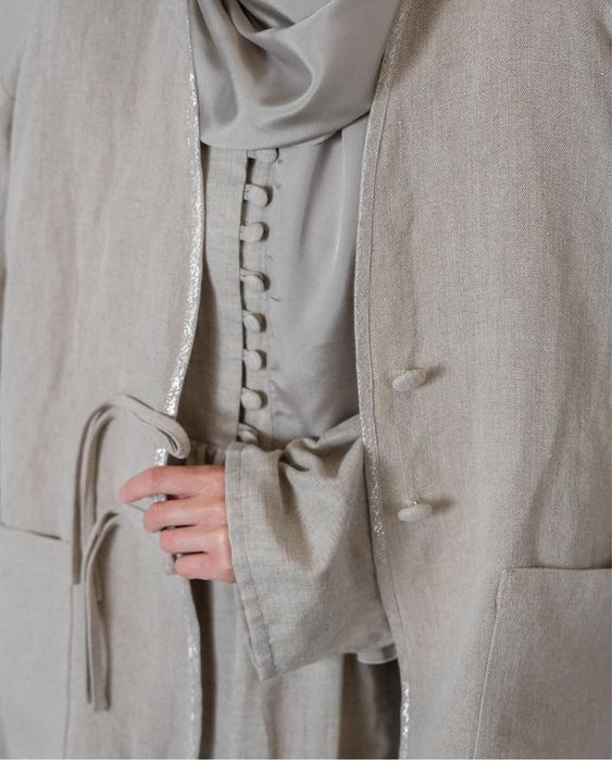 Распродажа одежды бренда Aisho