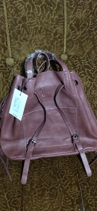 Раничка за девойка