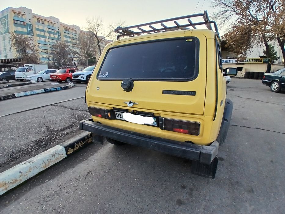 Сотилади Нива 1983 йил