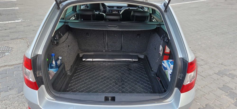 Autoturism Skoda Octavia 3