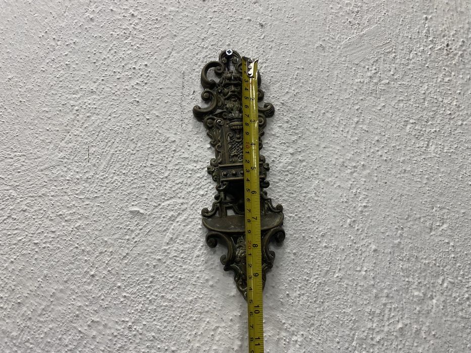 Стенна поставка за кибрит от масивен месинг