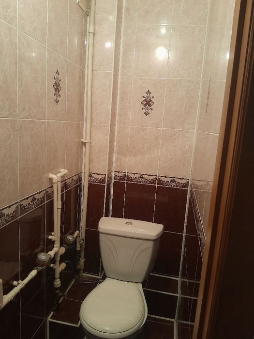 Продам трёхкомнатную  квартиру