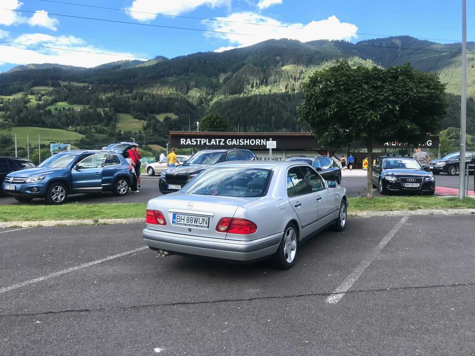 MERCEDES-BENZ E-Class 1997 — imagine 4