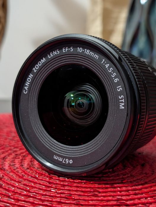 Obiectiv Canon EF-S 10-18mm IS STM