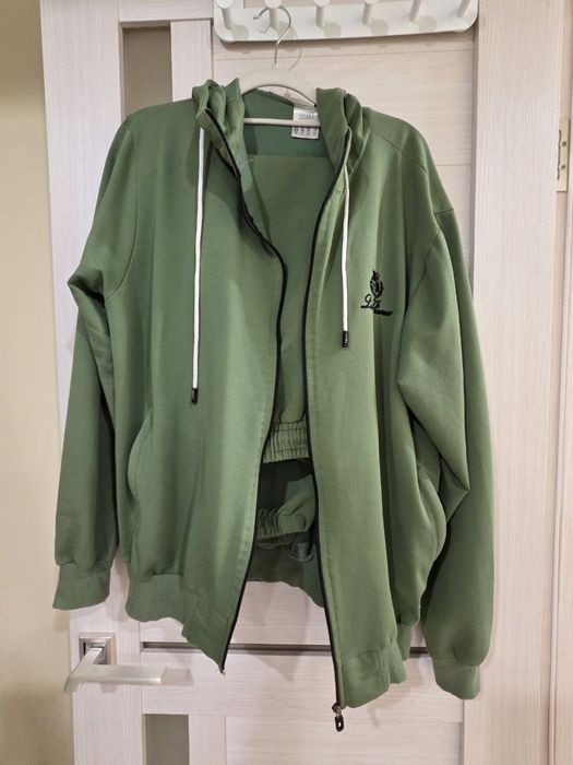 Продам брюки классические