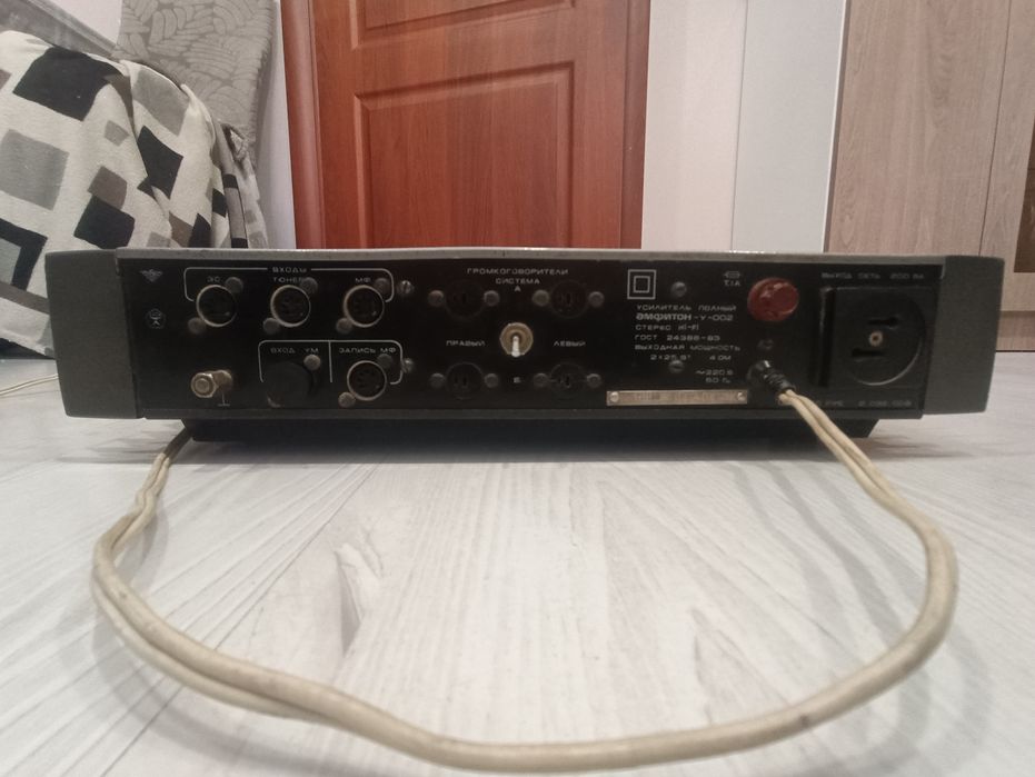 Усилитель Амфитон 002