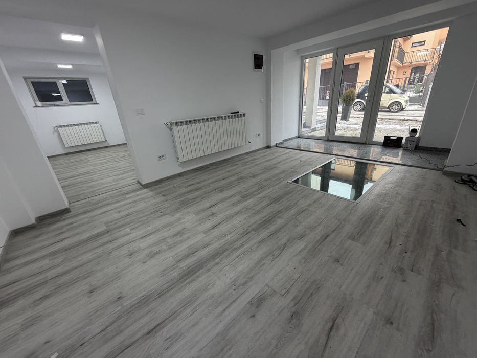 Spatiu comercial NOU 100mp ultracentral