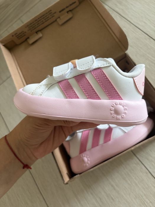 Детски обувки Adidas