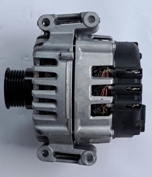 Alternator Sprinter Euro 3 / 4-120A Euro 5 / 6-200A  /  250A ORIGINALE
