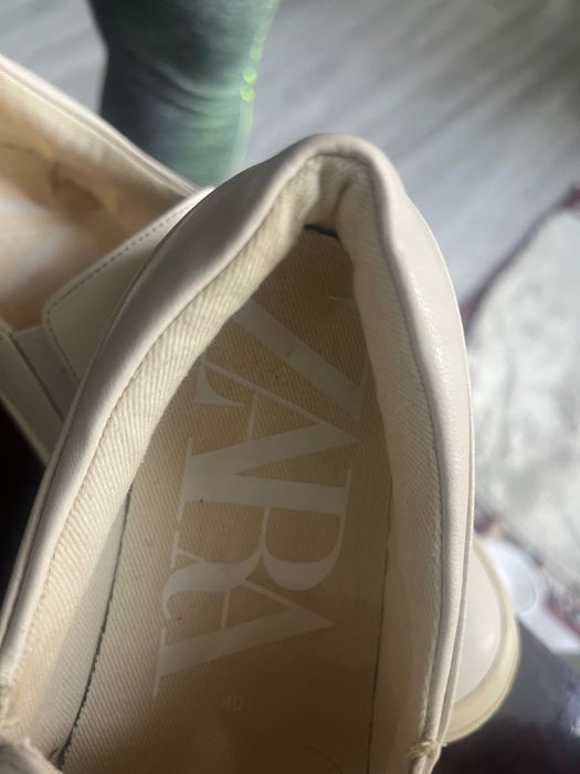 Продам макасины zara