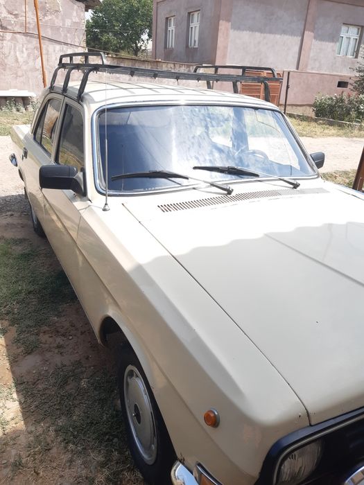 Gaz 2410,yili 1989,rangi qymoq rang sariq,mator va karobka ochilmagan,