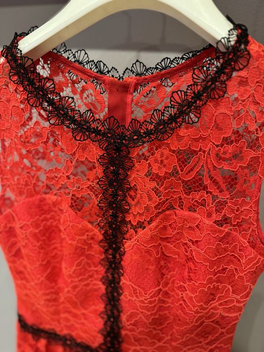 Rochie Nissa din dantela