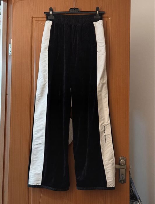 Pantaloni catifea Made by Society