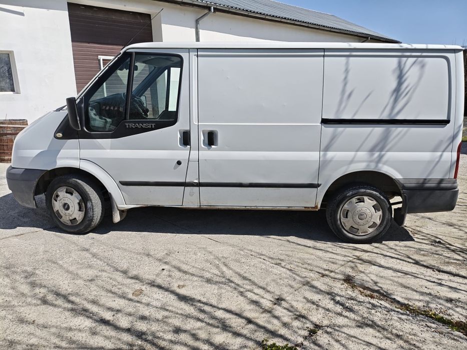 Ford Transit Autoutilitara