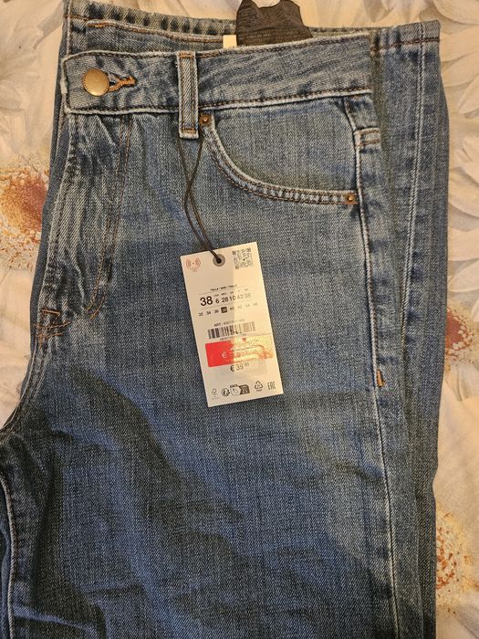 Джинсы Zara, размер М