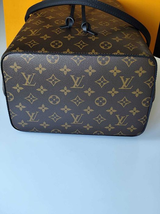 Louis Vuitton Дамска Чанта Mонограм Просторна Стилна с Елегантна форма