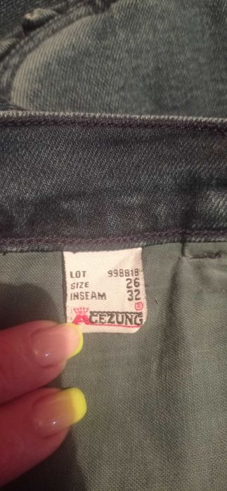 Продам джинсовый костюм