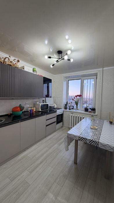 Продается 3-х комн.кв в районе Зенит