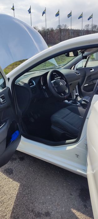 Citroen C4 Бургас 1.6hdi 2011г. 110kc