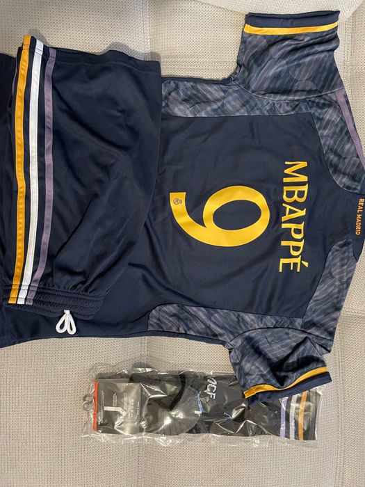 Costum fotbal MBAPPE