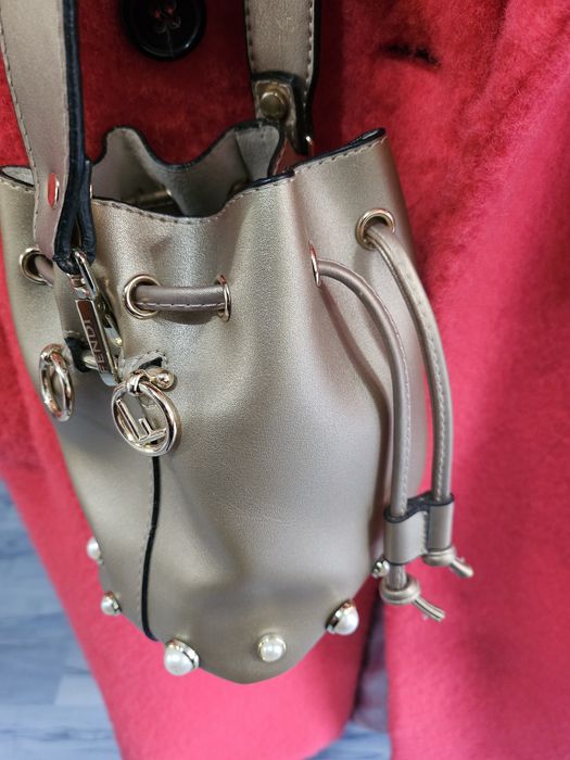 Дамска чанта Fendi