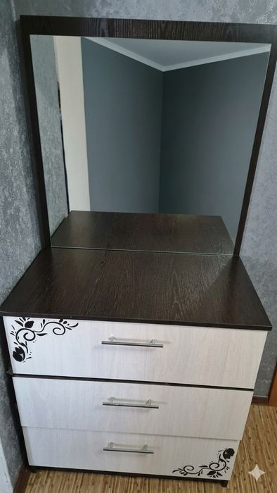 Продам комод за 15000