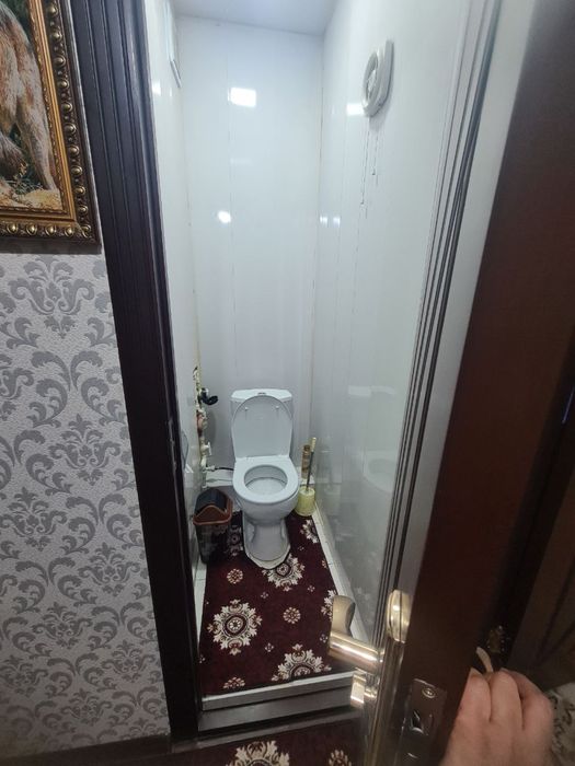 Navoiy shaxar Zulfiya 7 da kvartira sotiladi