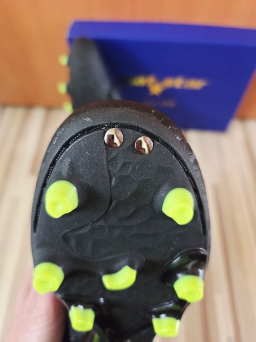 Бутонки 32 номер