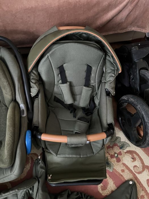 Carucior 3 in 1 cu landou si scoica Adamex Massimo