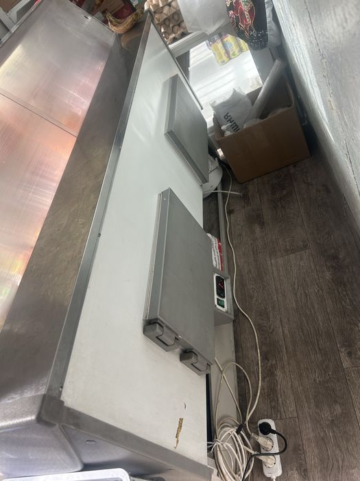 Холодильник витринный