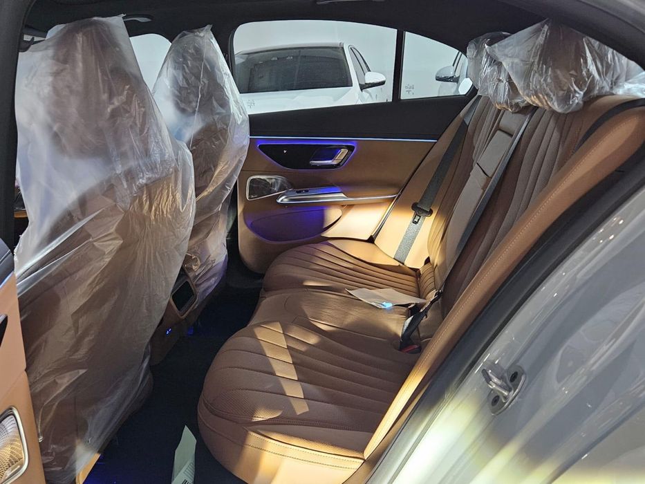 Mercedes Benz E300 AMG LINE 2026 год