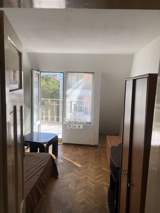 Продава се Тристаен апартамент в Варна, Централна поща - 60 кв.м за 1045 €/кв.м - Снимка #7