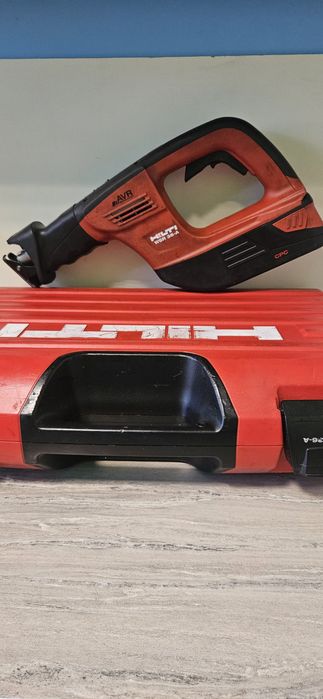 HILTI Акумулаторен Саблен Трион WSR36-A 36V.