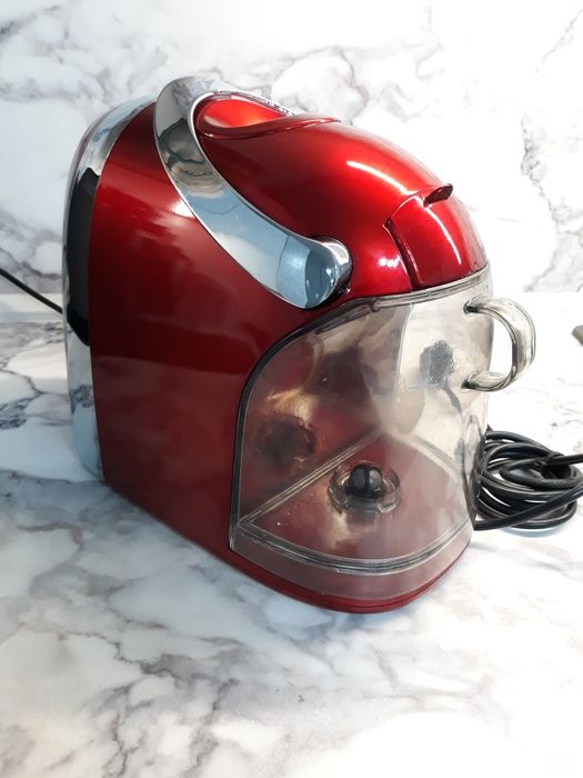 Кафемашина с капсули Tchibo Cafissimo Compact