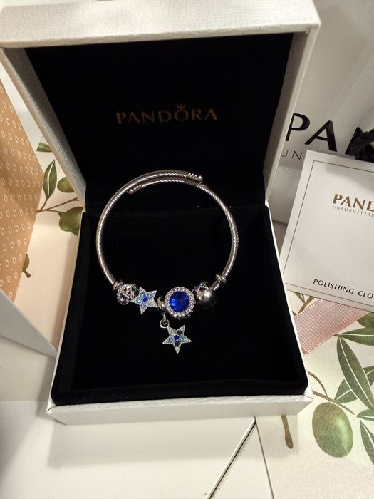 Bratara pandora one size cu charms