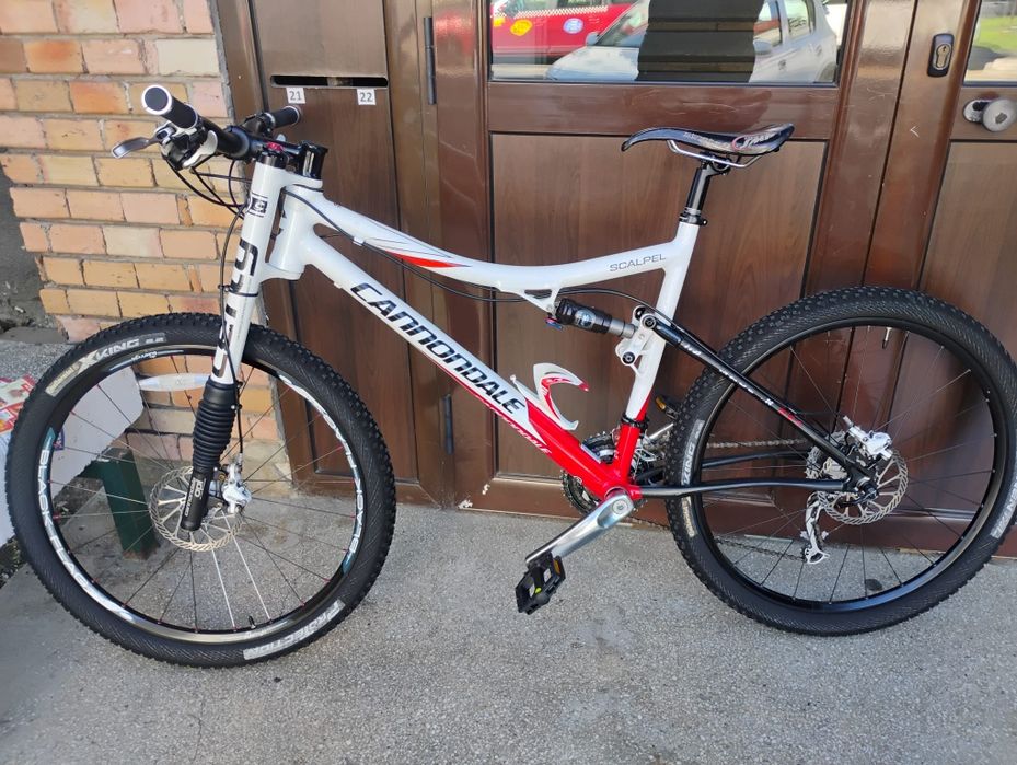 Bicicleta MTB full suspension CANNONDALE Lefty * XT