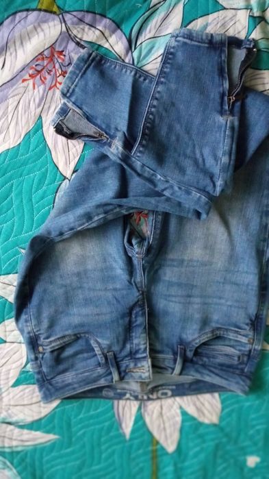 Blugi, pantaloni dama