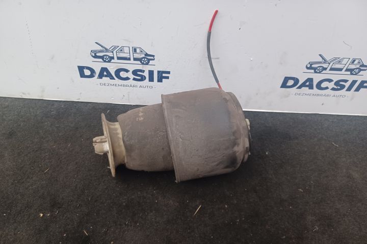 Perna aer spate stanga 37106781381 6784381 BMW Seria 5 F11
