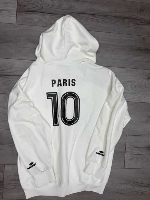 Balenciaga Soccer Zip Up White size L